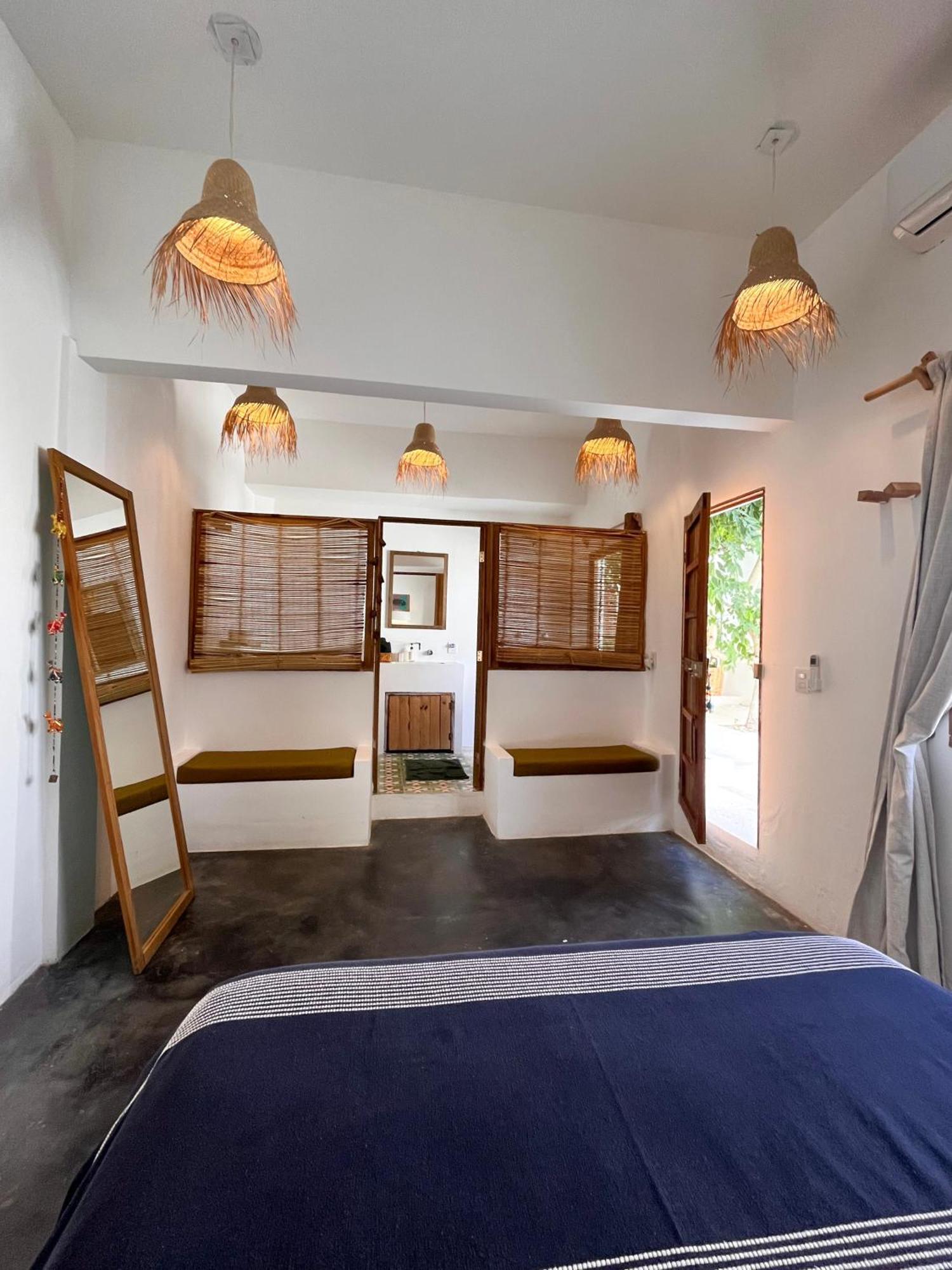 Отель Casa Leone La Punta Brisas de Zicatela Номер фото
