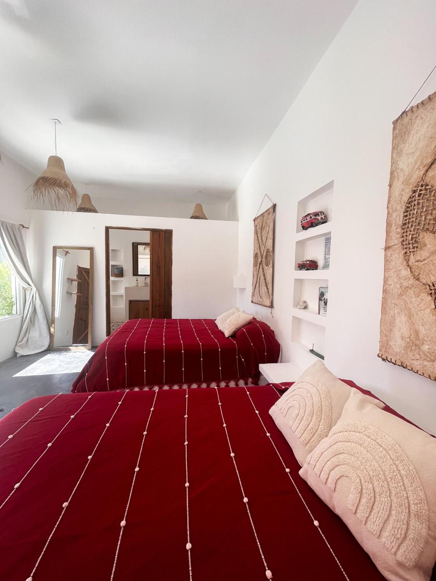 Отель Casa Leone La Punta Brisas de Zicatela Номер фото